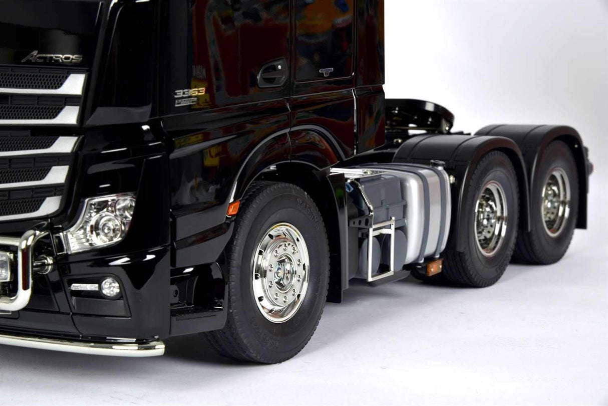 TAMIYA 300056348 1:14 RC MB ACTROS 3363 Giga SP. 6x4, Negro