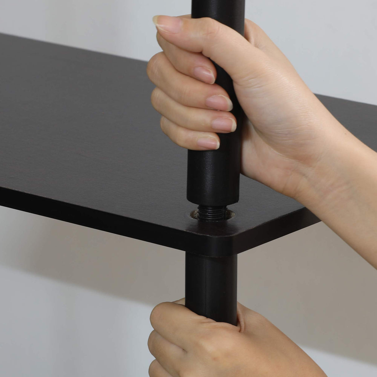 Furinno Soportes de TV de entretenimiento de 3 niveles Nogal/Negro