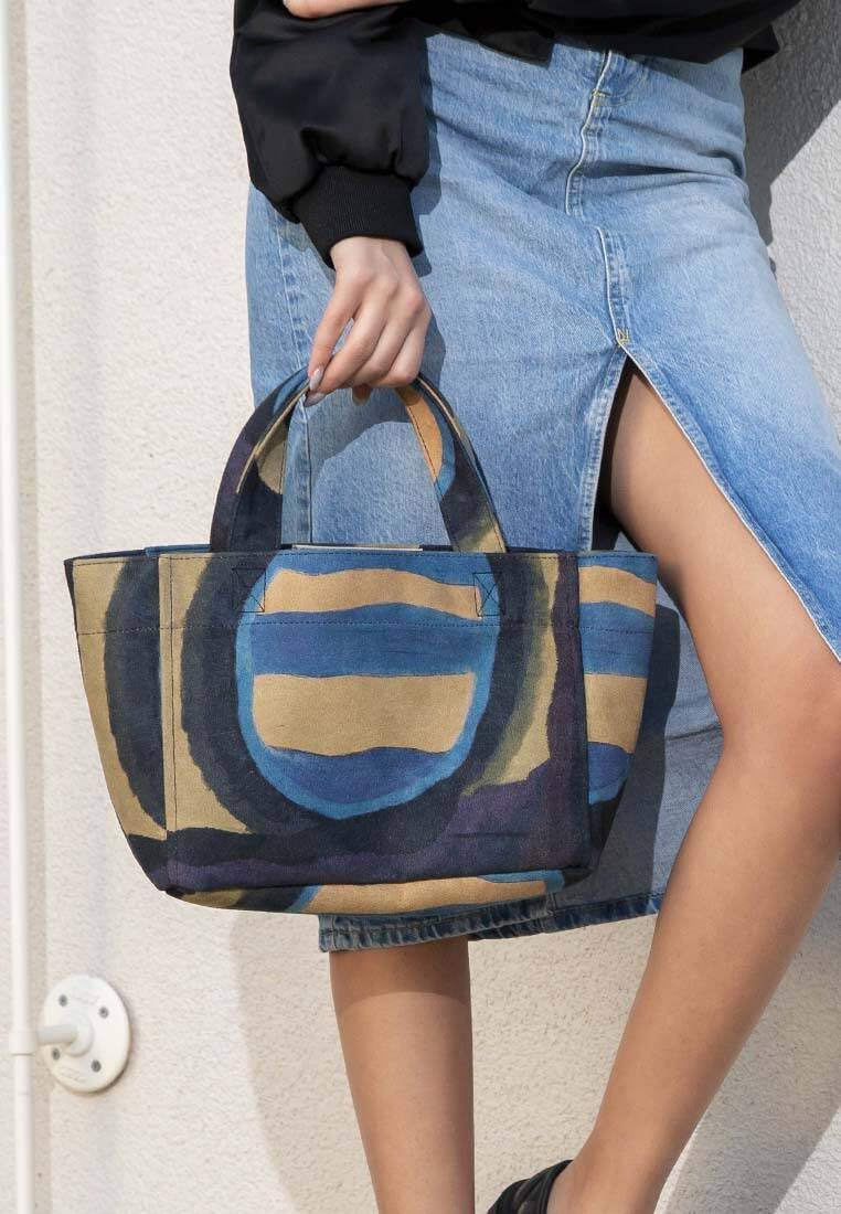 DOGO Femme Vegan Multicolore Medium Tote Bag - Window Motif