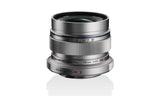 Objetivo Olympus M.Zuiko Digital ED 12 mm F2.0, Longitud Focal Fija rápida, Apto para Todas Las cámaras MFT (Modelos Olympus OM-D & Pen, Serie G de Panasonic), Plata