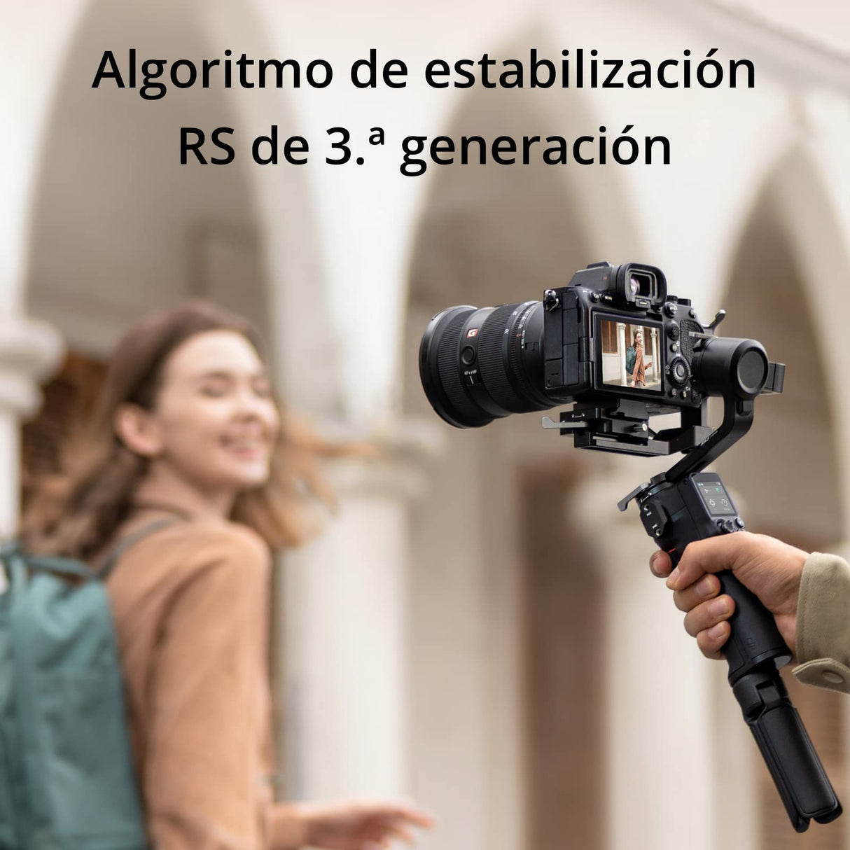 DJI RS 3 Mini, estabilizador Ligero de 3 Ejes para Canon/Sony/Panasonic/Nikon/Fujifilm, Carga Probada de 2 kg, Control del Obturador por Bluetooth, grabación Vertical nativa, estabilizador Camara