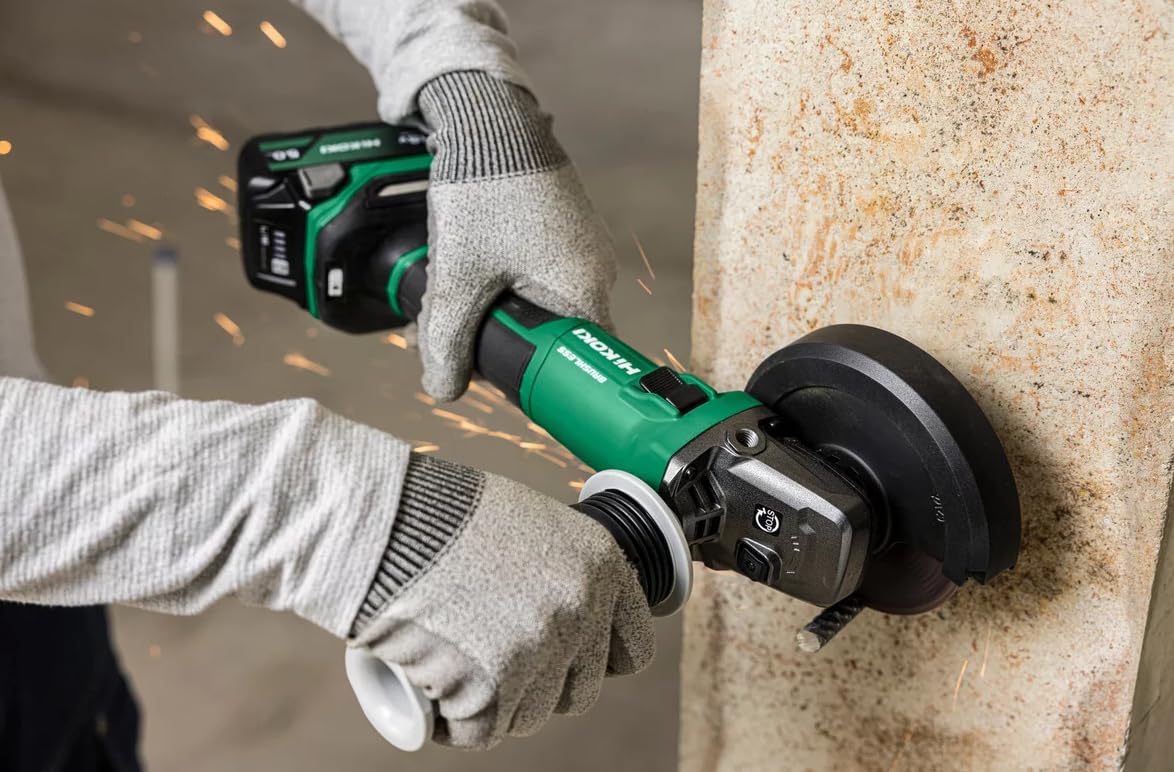 HiKOKI Akku Winkelschleifer G1813DVF (18V, Li-Ion, 3200-8000 u/min, 125mm ø, Brushless Motor, mit AT Modus, Spindelarrietierung, im Transportkoffer, ohne Akku und Ladegerät)