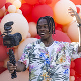 JOBY Wavo Pro Micrófono Profesional Direccional para Cámara, Reductor de Ruido Integrado y Montura de Choque con Tecnología Rycote, Micrófonos Dinámicos, Micrófono Profesional, Mirrorless, Youtuber