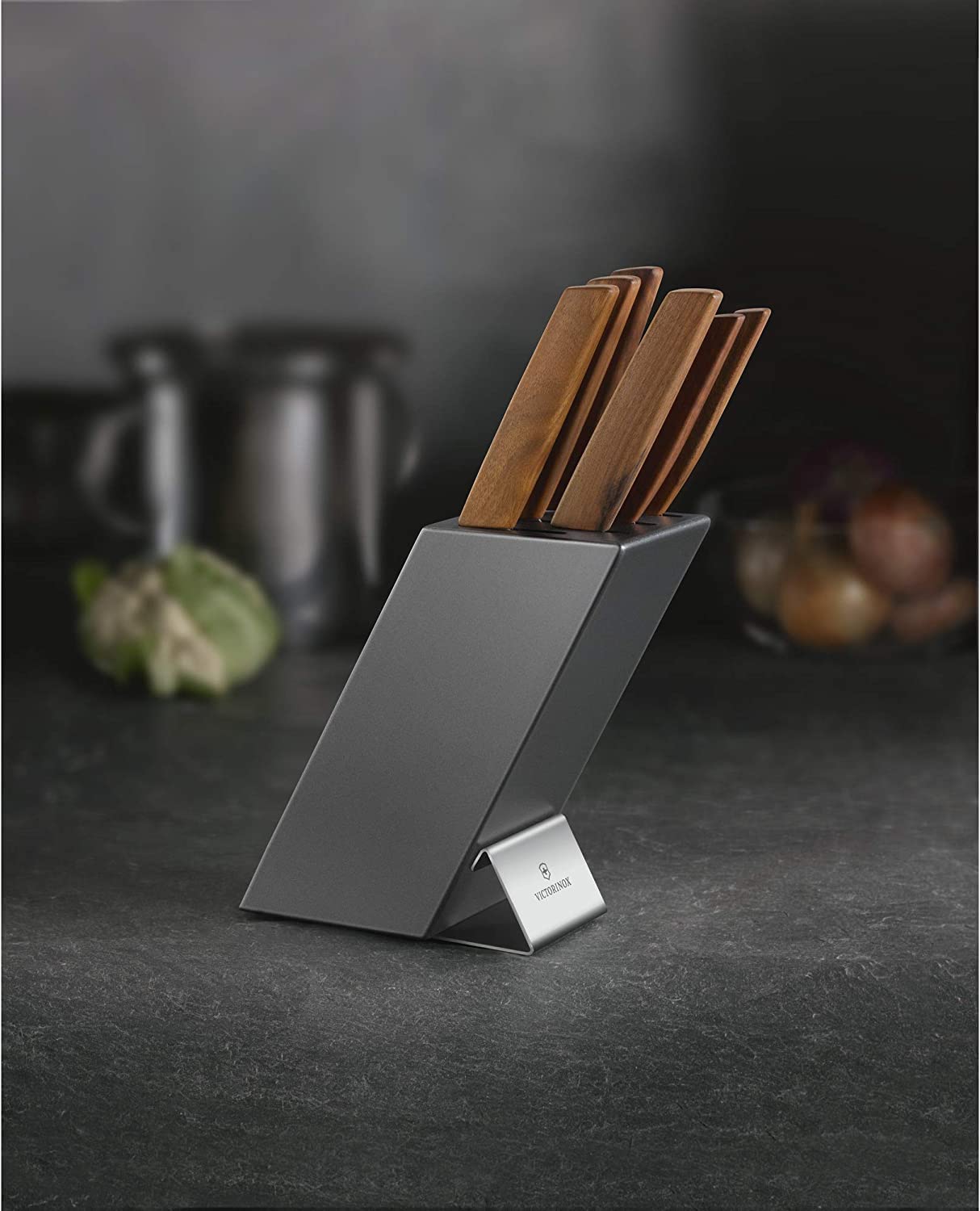 Victorinox Swiss Modern Bloque de cuchillos profesionales con contenido, 6 piezas, incl. 6 cuchillos de chef con mango de madera, negro