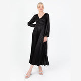 Lovedrobe Women's Midaxi Dress Ladies Pleated Satin V-Neck Long Bishop Sleeve Empire A-Line for Evening Occasion Party Prom Ball Vestido, Negro, 42 para Mujer