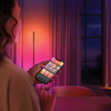 Philips Hue Gradient Signe – Lámpara inteligente, Lámpara de Pie LED Inteligente, Luz Blanca y Luces de Colores, sistema de iluminación con tira led Compatible con Alexa y Google Home, Color Negro
