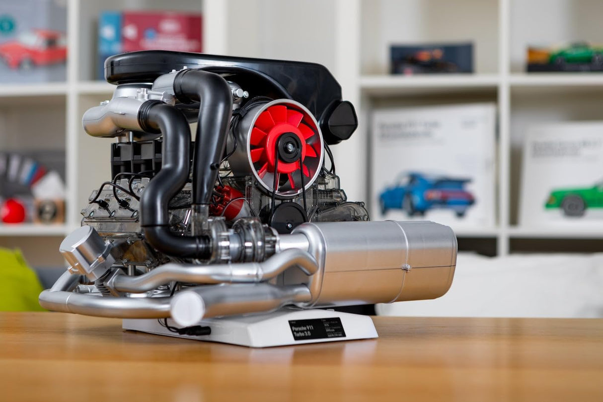 Porsche 911 Turbomotor: Bauen Sie Ihr eigenes 6-Zylinder-Motormodell