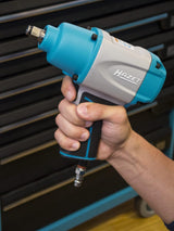 Llave de impacto neumática HAZET 9012SPC I Máx. par de liberación: 850 Nm, salida: cuadrado 12,5 mm, presión de funcionamiento: 6,3 bar I mecanismo de impacto de perno de alto rendimiento
