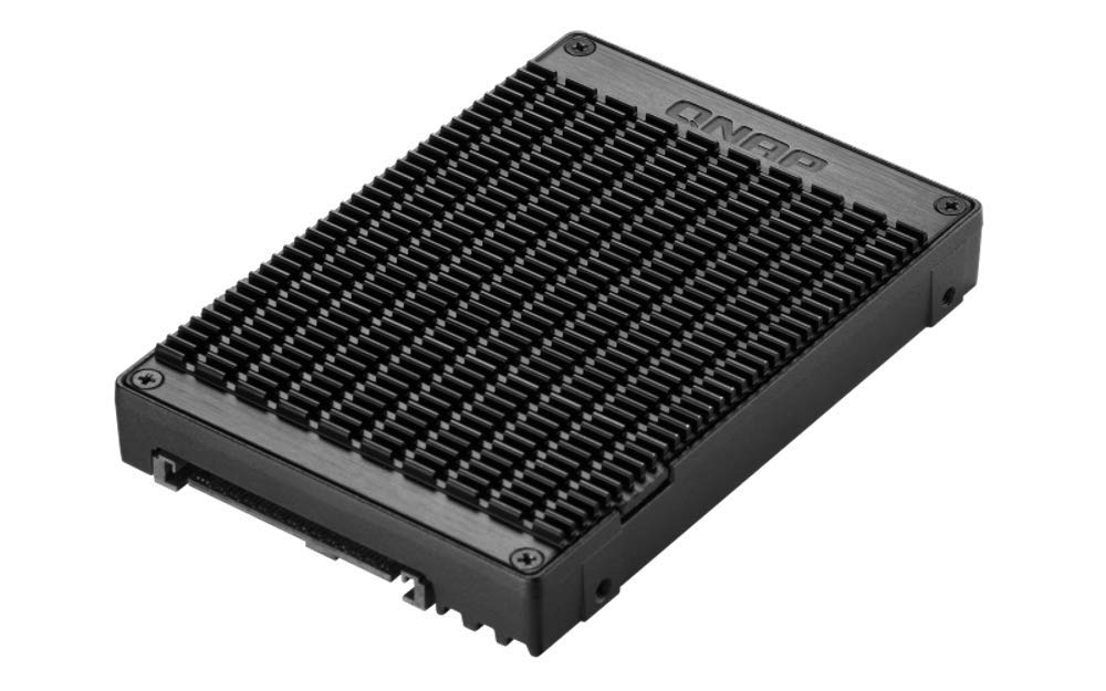 Qnap QDA-U2MP Dual M.2 PCIe NVMe SSD to U.2 Adaptador