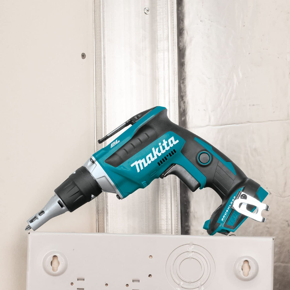 MAKITA DFS250Z DFS250Z-Atornillador 18V 0-2.500rpm BL Punta, 54 W, 18 V, Negro