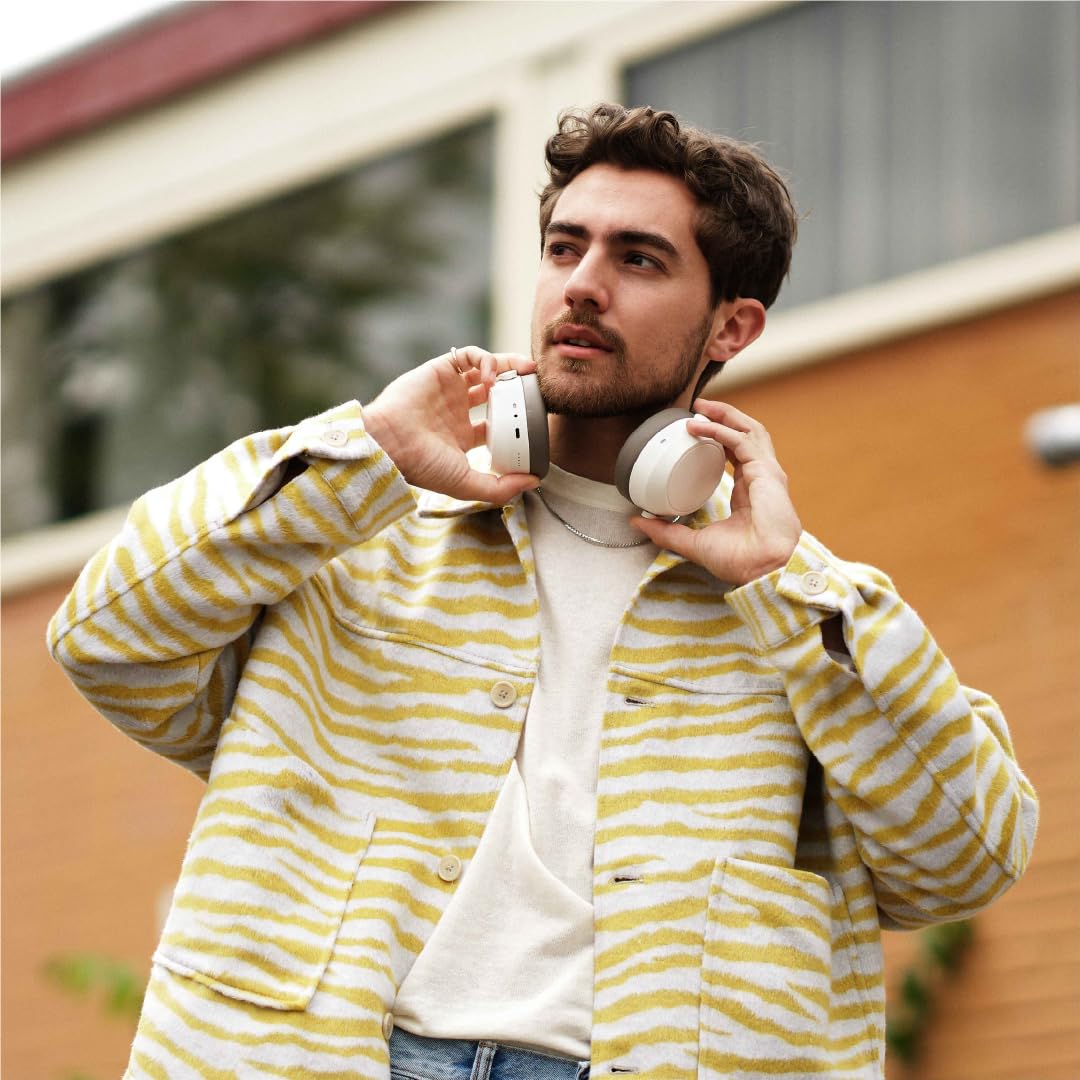 Sennheiser Auriculares MOMENTUM 4 Wireless, auriculares Bluetooth para llamadas nítidas con cancelación de ruido adaptativa, 60 horas de duración de la batería, sonido personalizable - Blanco