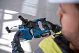 Bosch Professional 18V System martillo perforador a batería GBH 18V-22 (con SDS plus, incl. 2 baterías de 4,0 Ah, cargador GAL 18V-40, 2 cepillos de anillo, GDE 18V-12, en L-BOXX)