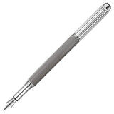 Caran d'Ache 4490014 - Pluma estilográfica de oro de 18 quilates