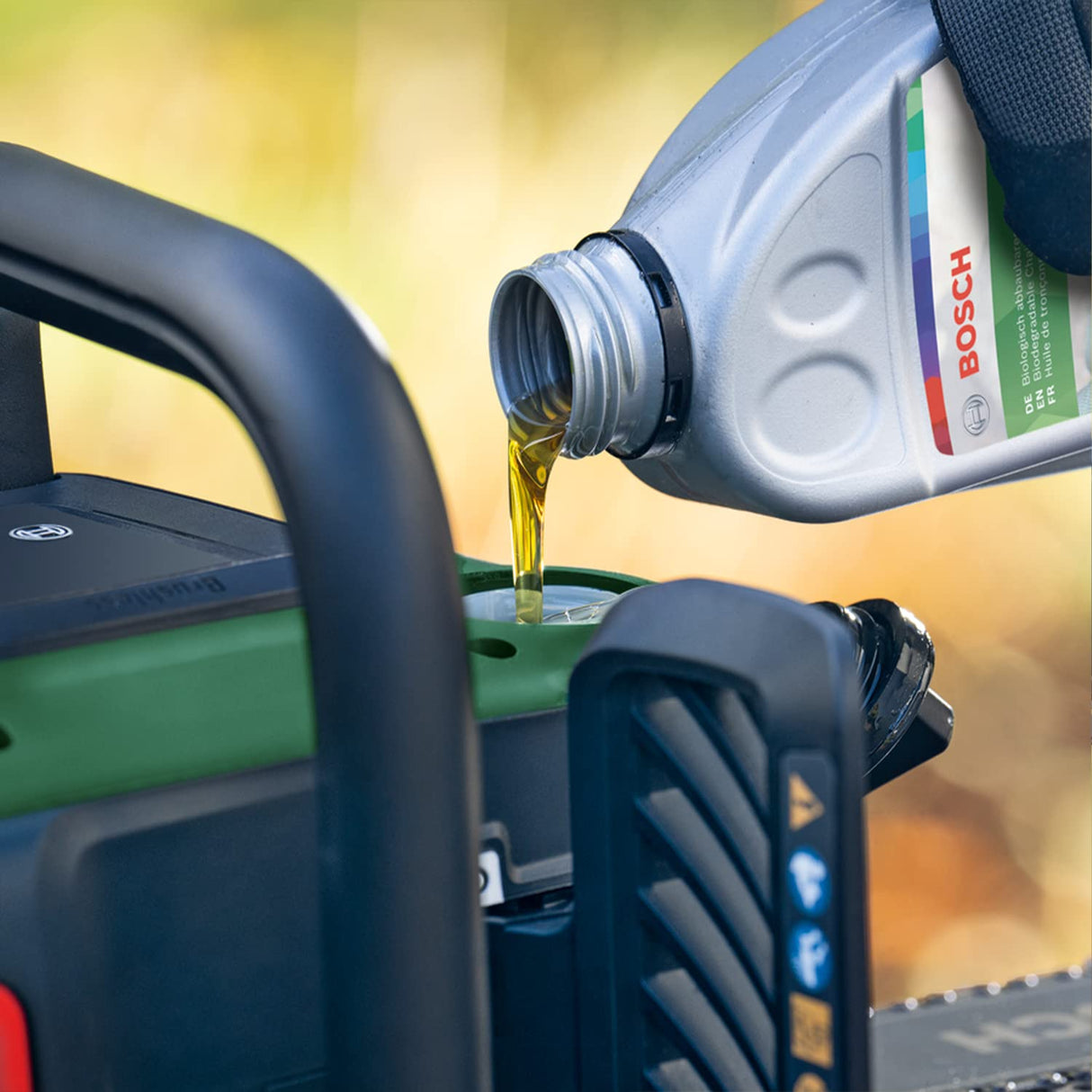 Bosch sierra de cadena con bateríaAdvancedChain 36V-35-40 (para cortar madera dura resistente; sistema de 36 voltios; velocidad de la cadena: 14 m/s; sin batería)