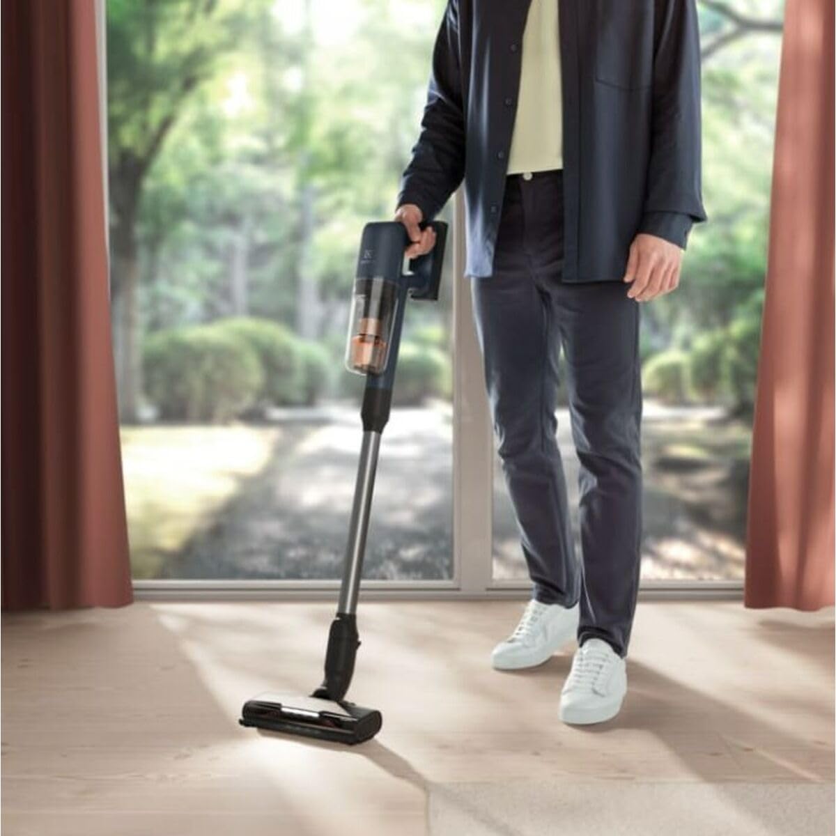 Electrolux EP71B14WET Reloj, plástico, Negro
