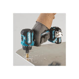 Makita DF032DSAJ drill Negro, Azul 1 kg - Taladro eléctrico (1 cm, 2,8 cm, 35 Nm, 21 Nm, 2,5 m/s², 450 RPM)