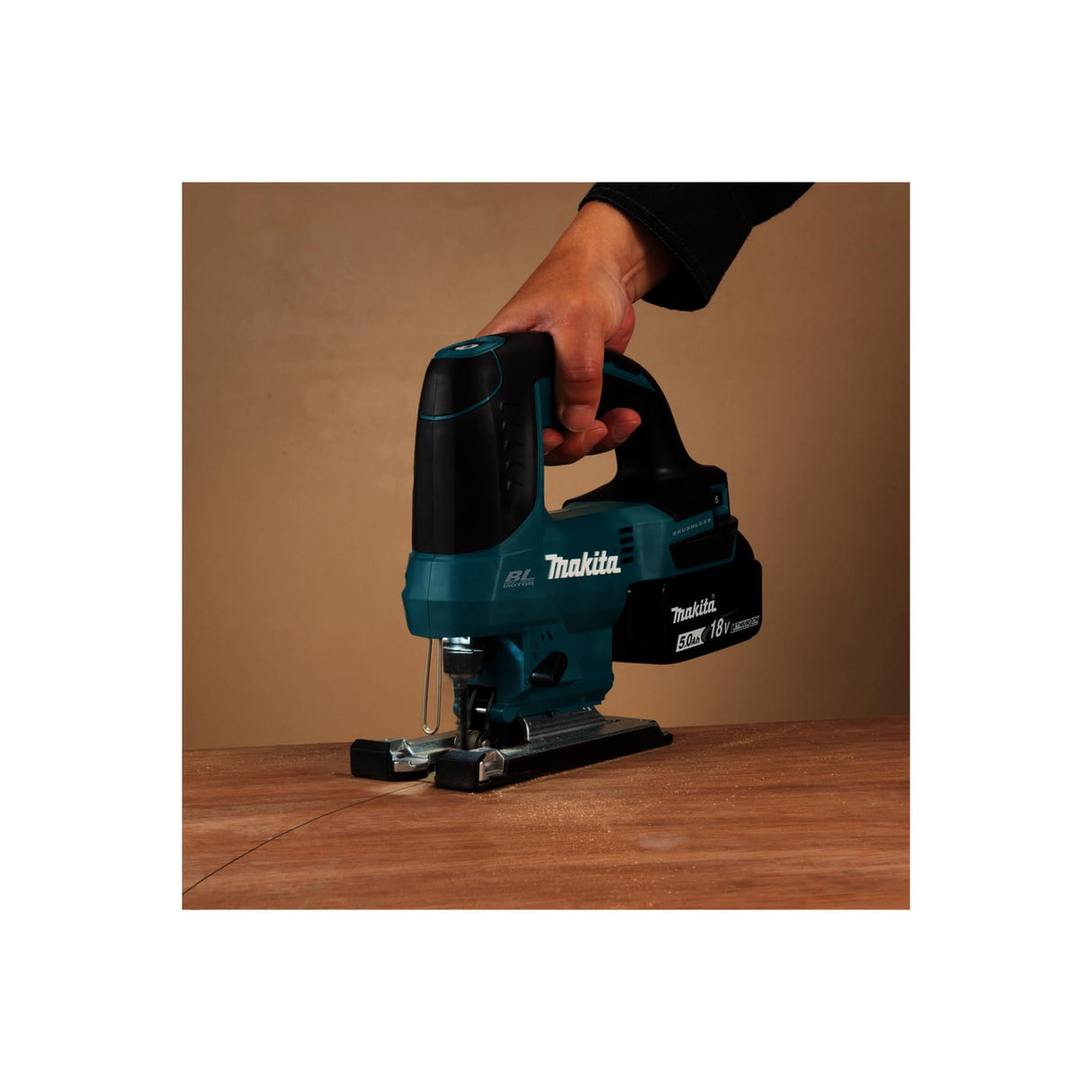 Makita DJV184Z 18V Li-ion LXT Brushless Jigsaw – Baterías y cargador no incluidos
