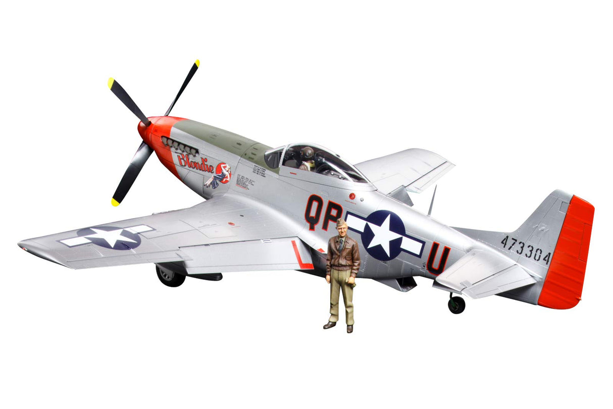 Tamiya-1/32 North American P-51D Mustang Plastic Airplane Flugzeug Kit de Modelo, Color Gris Claro, 318mm Length (60322)