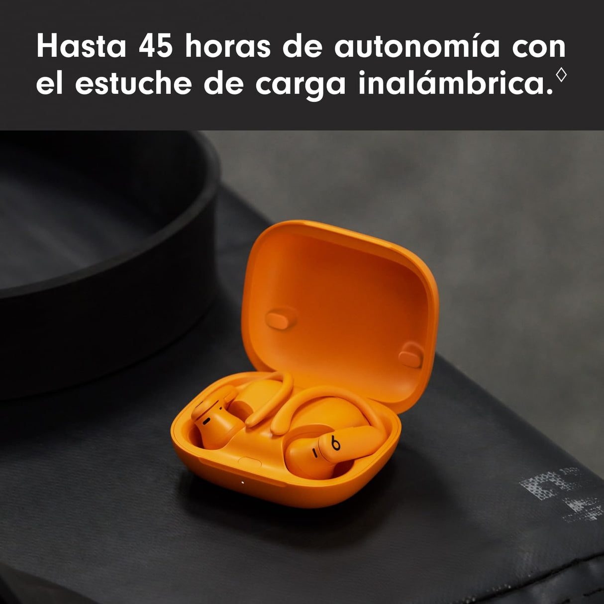 Beats Powerbeats Pro 2 Auriculares Bluetooth inalámbricos- Cancelación Activa del Ruido, clasificación IPX4, hasta 45H con Estuche de Carga, Funciona con Apple y Android - Naranja electrizante