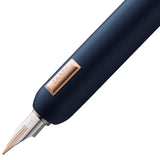 LAMY Dialog cc 081 – Pluma estilográfica noble en acabado de pintura azul mate con mecanismo de giro y totalmente retráctil parcialmente platino de 14 quilates, pluma de oro rosa, grosor de la pluma F