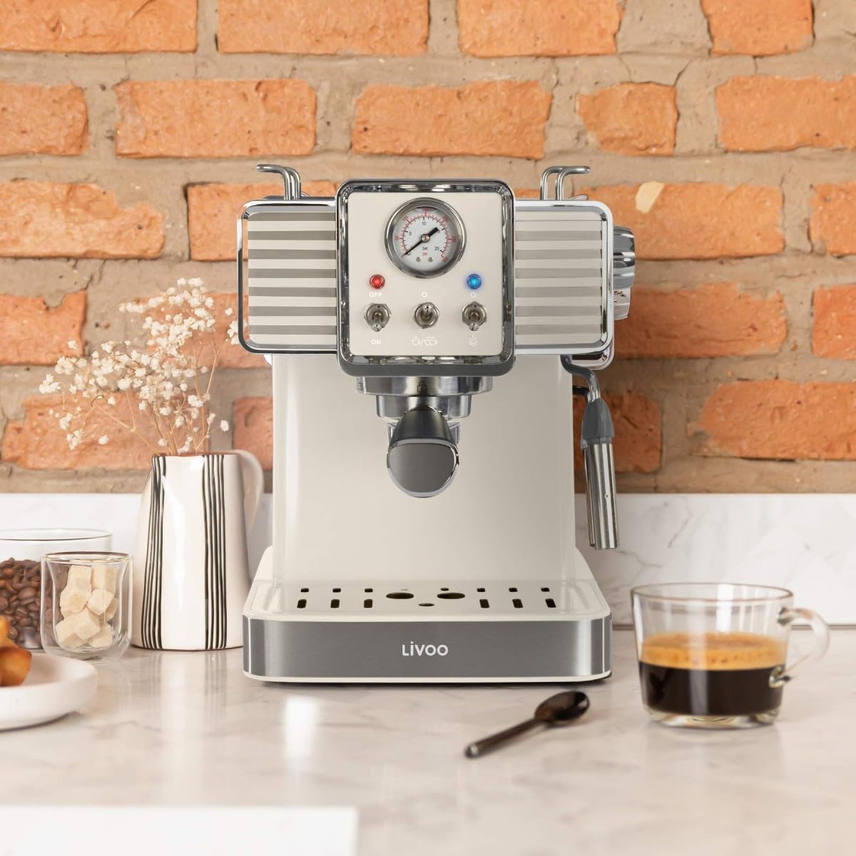 Livoo - Cafetera espresso DOD174C - 15bar, café molido y cápsula ESE, 1,5L, 1350W