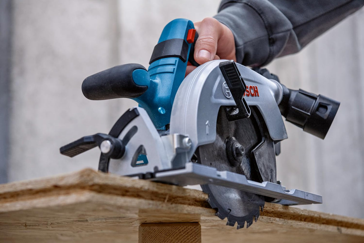 Bosch Professional 18V System GKS 18V 57-2 L - Sierra circular a batería (disco izquierda, Brushless, Ø 165 mm, profundidad de corte 57 mm, 2 baterías ProCORE 5.5Ah, en L-BOXX)