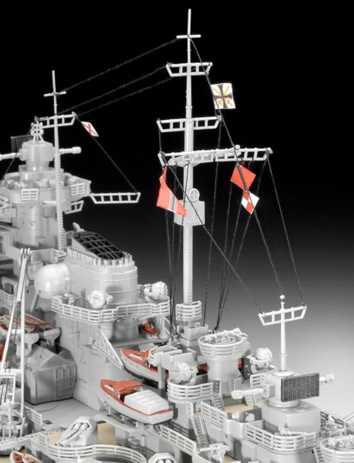 Revell 05040 - Maqueta del Acorazado Bismarck