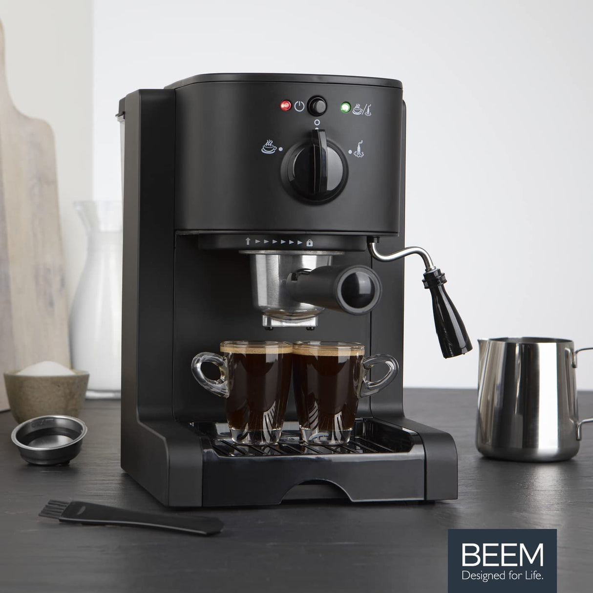 BEEM ESPRESSO-PERFECT Máquina de café espresso | 20 bares | Para cápsulas, polvo&Pads para disfrutar del café en casa | Con boquilla de espuma de leche para especialidades de café como las del barista
