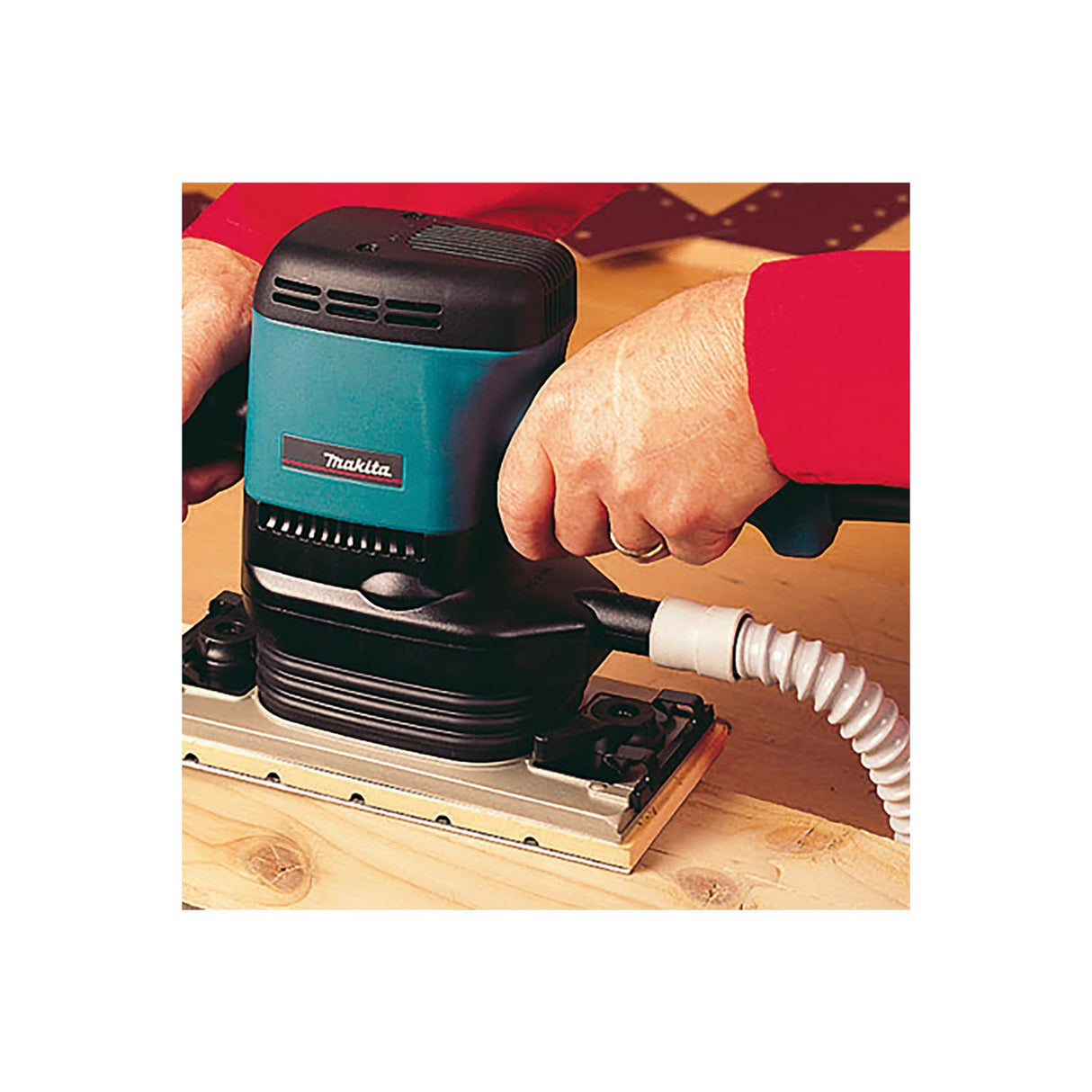 Makita 9046 - Lijadora Orbital 115X229Mm