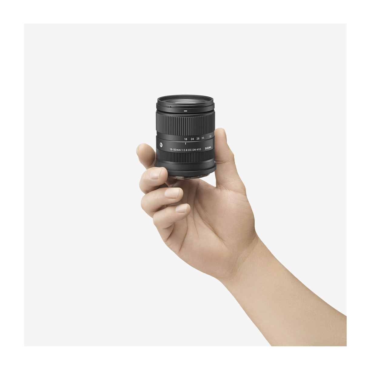 SIGMA Objectif 18-50mm f/2.8 DC DN Contemporary Compatible Avec Monture L