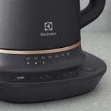 Electrolux 910 003 582 E7K16BP Hervidores, Acero inoxidable, 1.7 liters, Negro, Cobre