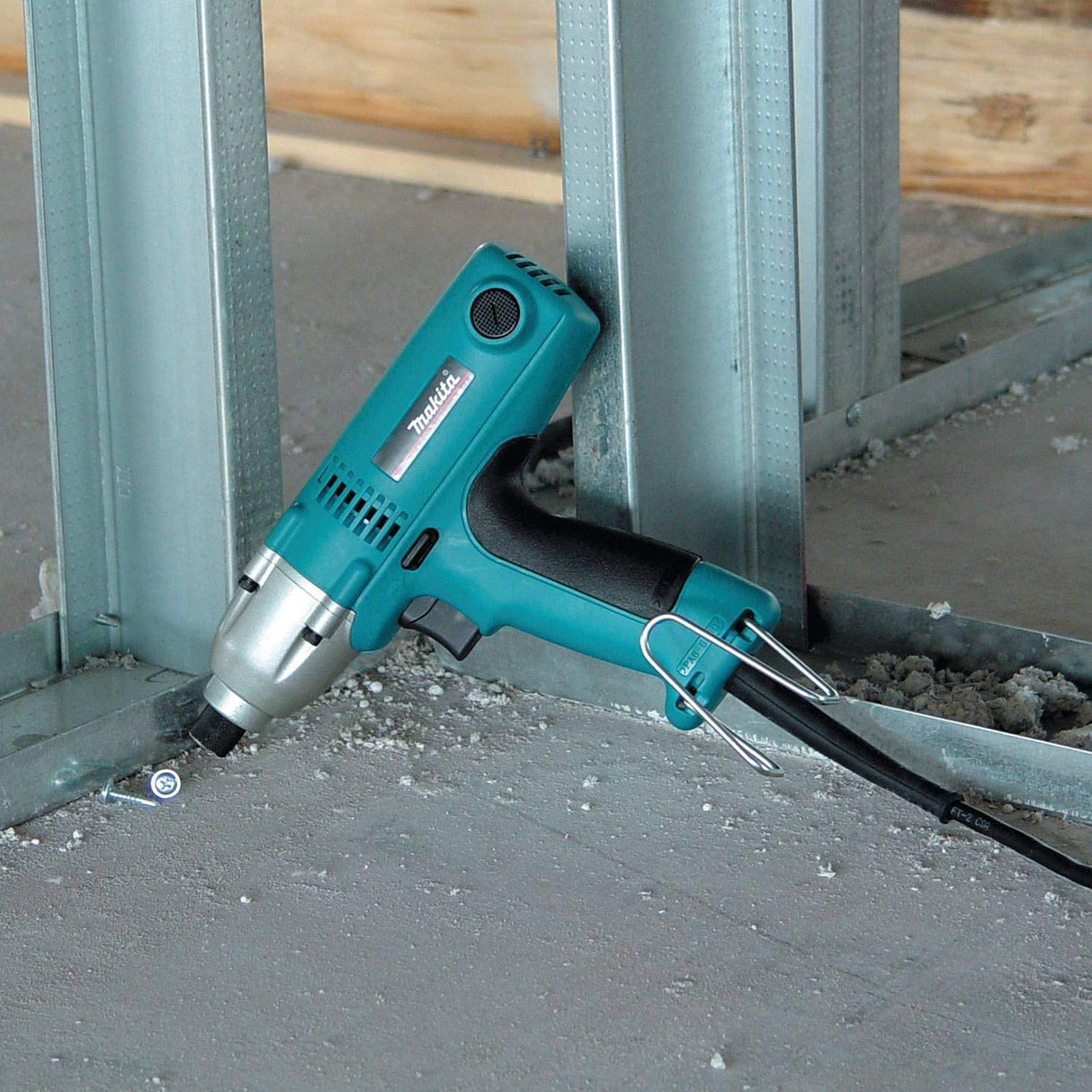 Makita 6952 - Atornillador De Impacto 120Nm