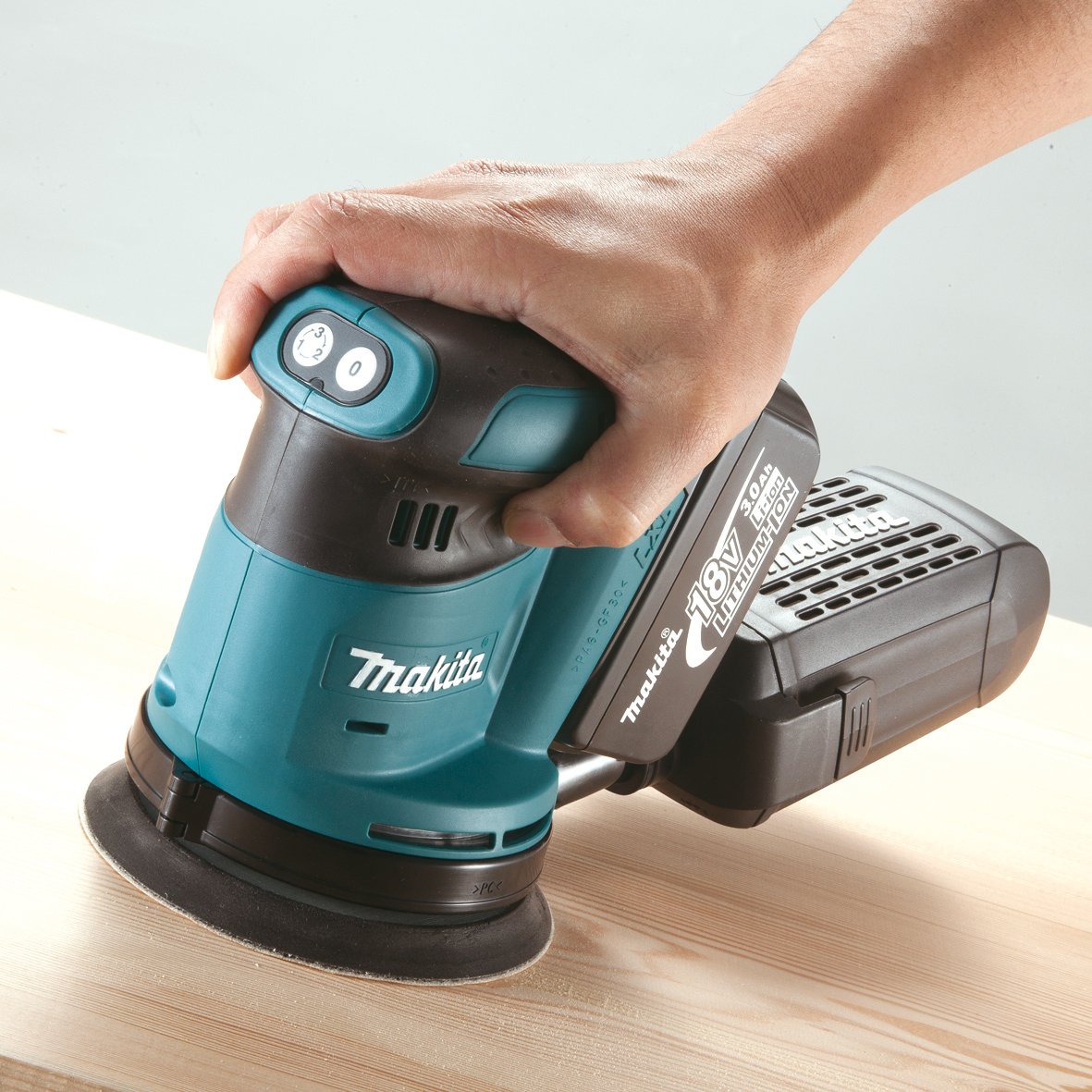 Makita DBO180RTJ, Lijadora (1,8 kg, 125 mm,45 min, 18 V)