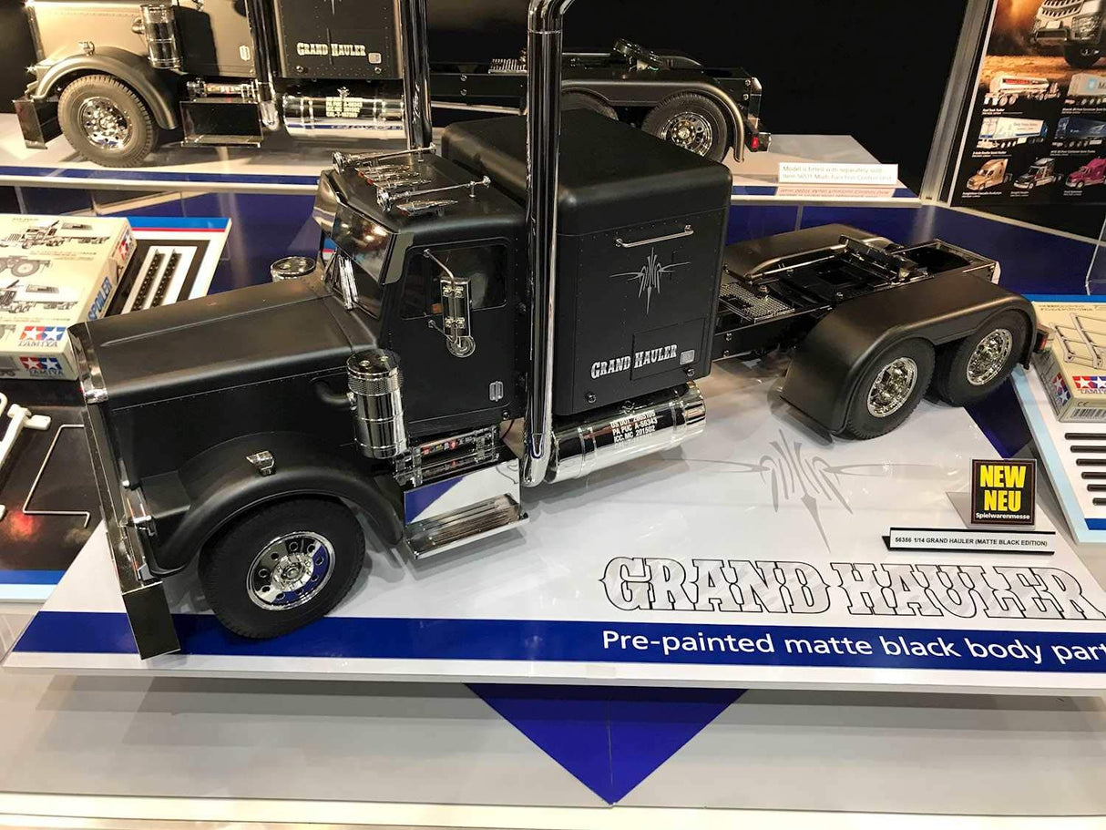 TAMIYA 56356 Other License 1:14 RC Grand Hauler Matte Black Edition, Negro