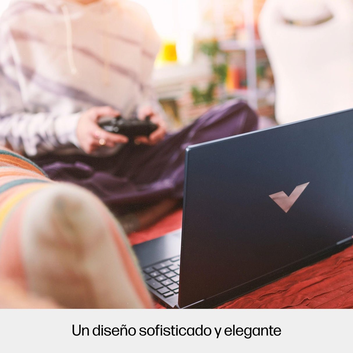 HP Victus 15-fb3035ns - Ordenador portátil Gaming 15" FHD (AMD Ryzen AI 5 340, 16GB RAM, 512GB SSD, NVIDIA RTX 5050, FreeDos) - Azul - Teclado QWERTY Español