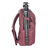 VANGUARD Veo Metro B30L MG - Mochila fotográfica para cámara objetivos, portátil de 16 y tablet, magenta