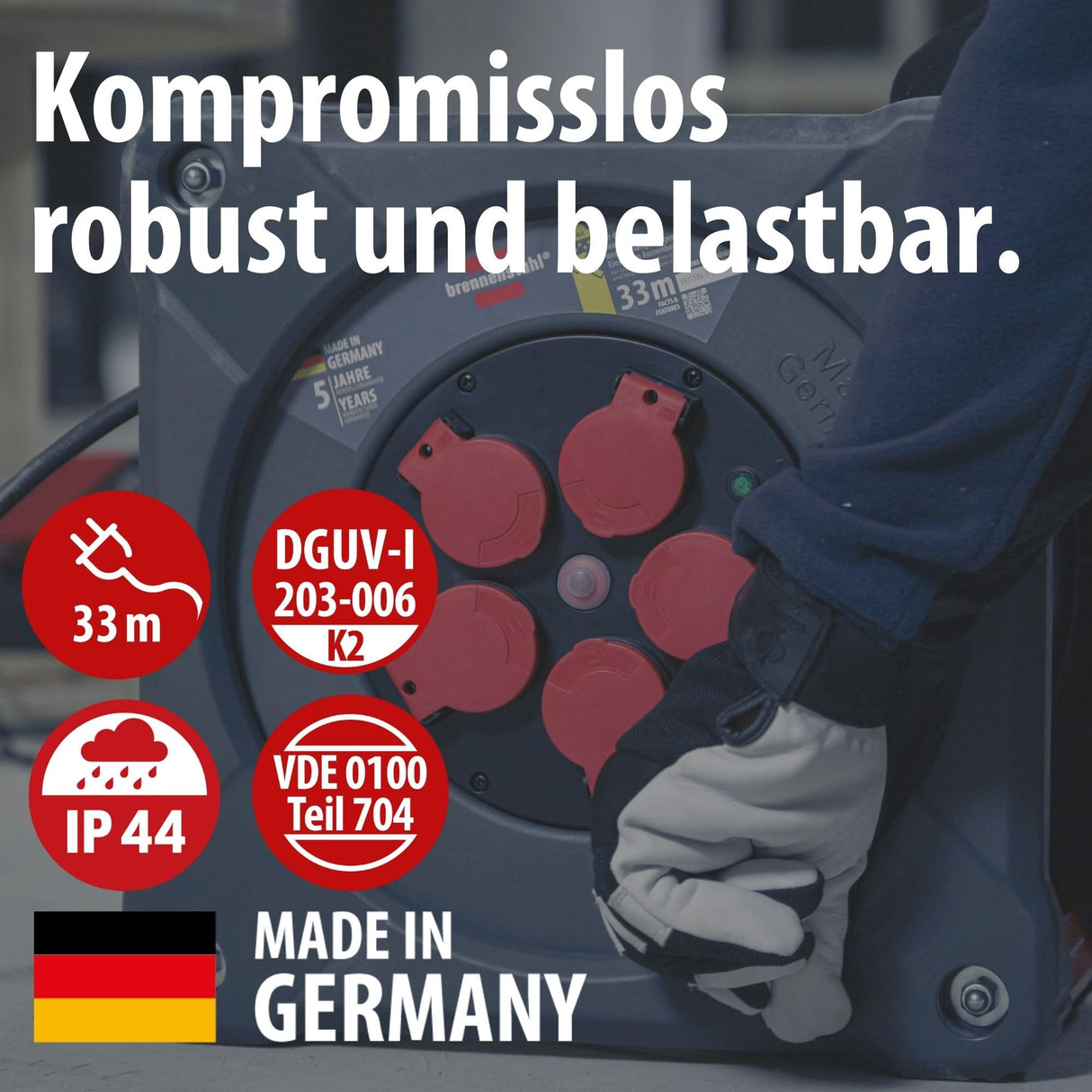 Brennenstuhl Carrete de cable profesional KA 3200 5 IP44 (cable H07RN-F 3G2,5 de 33 m en negro, 5 tomas de seguridad, uso en obra y exterior permanente, fabricado en Alemania)