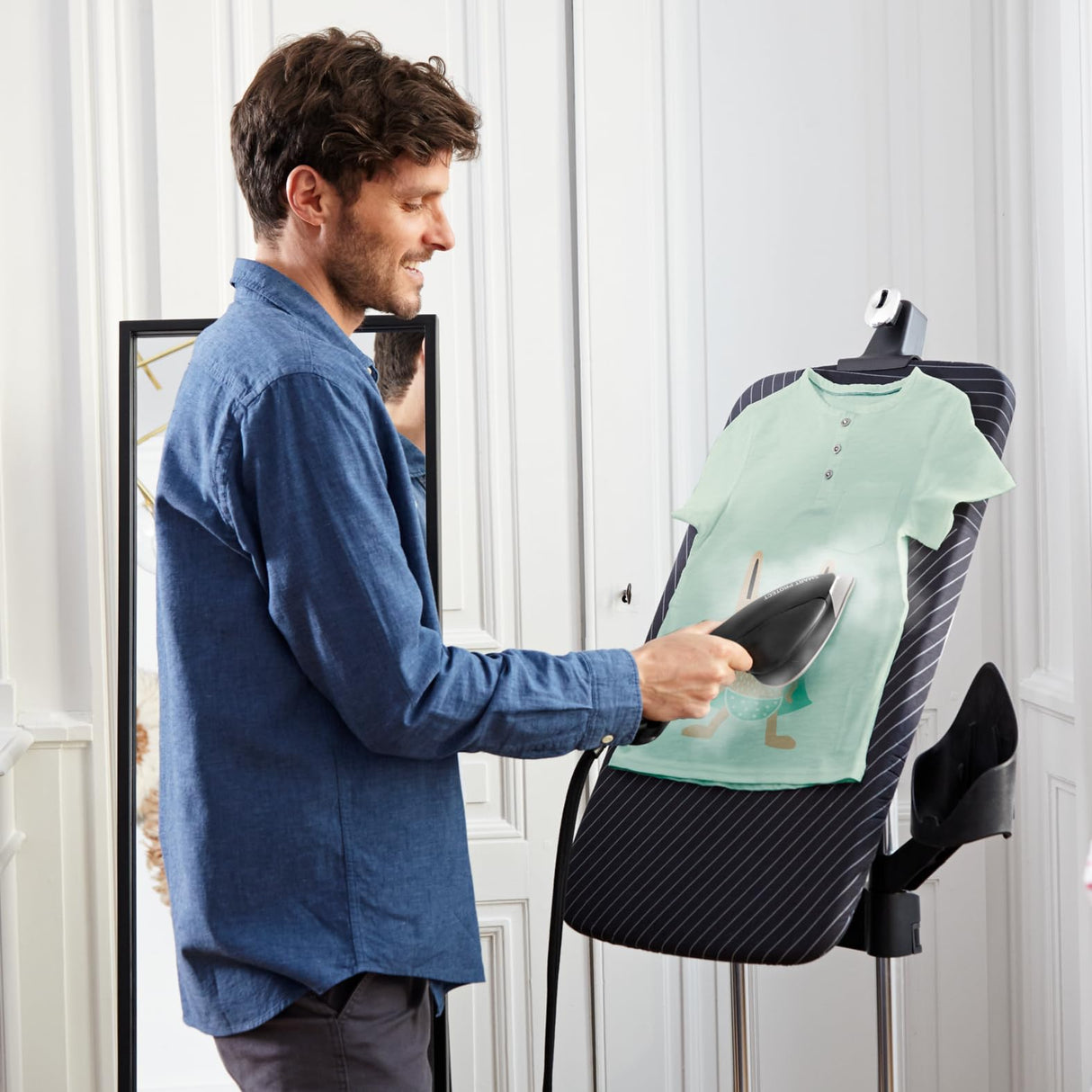 TEFAL Sistema de planchado IXEO POWER QT2022, 3 Posiciones Smart Board, Presión 5,8 bar, Tecnología de Vapor de Alta Presión, Negro