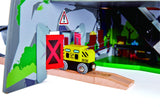 Hape- Majestuosa Mina de Montaña (Toynamics E3753)