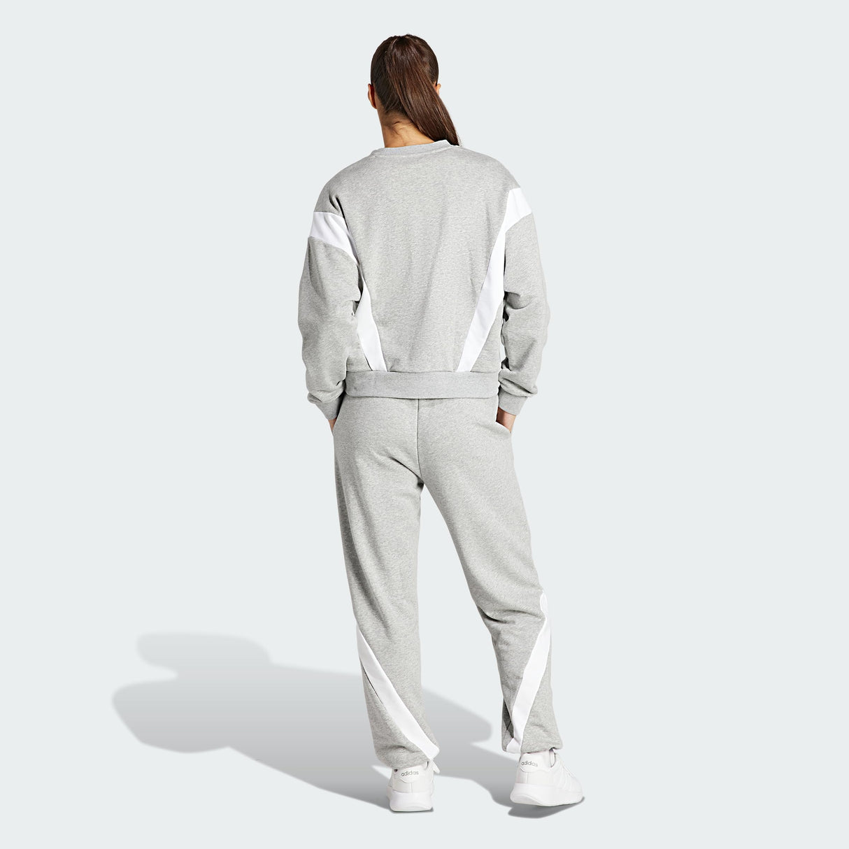 adidas Mujer Laziday Track Suit, Medium Grey Heather, L