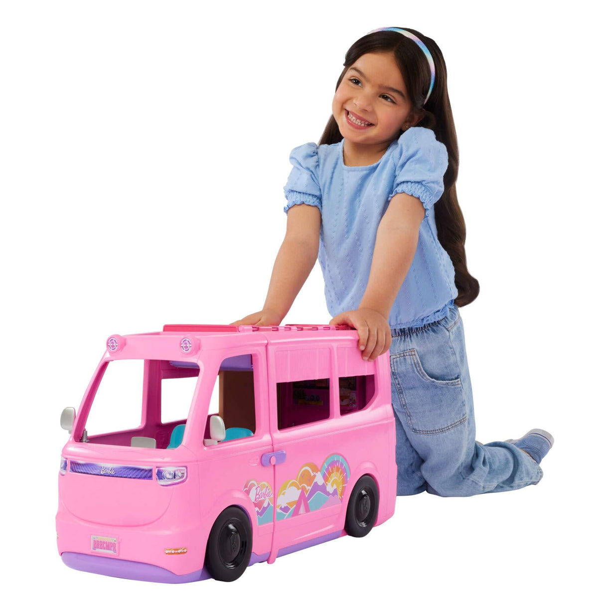 Barbie Súper Caravana DreamCamper Conjunto de juego con tienda de campaña en el techo, columpio, estanque de pesca, barbacoa con función de cambio de color y más de 60 accesorios, incluida masa, HRJ78