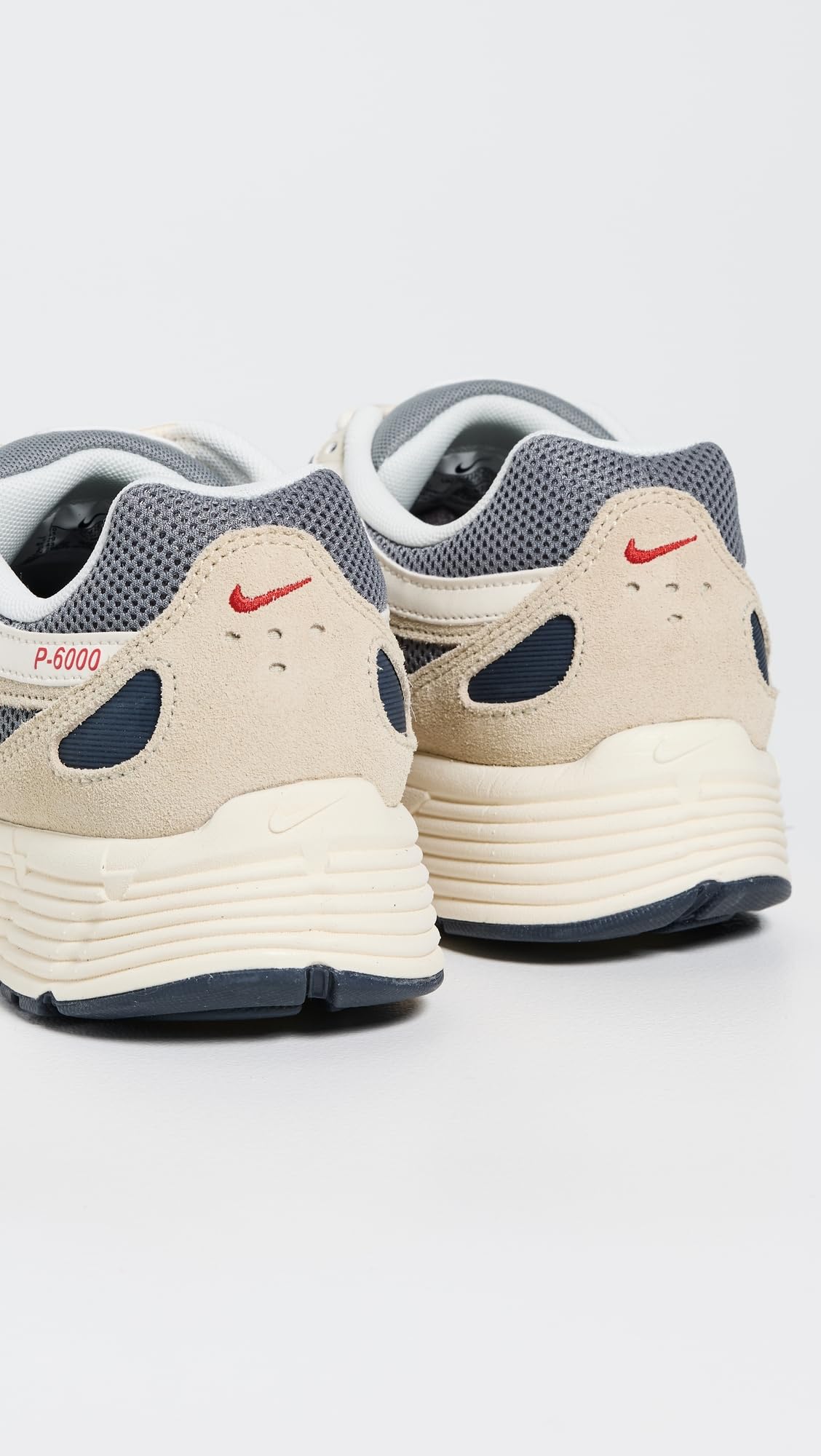 NIKE P-6000, Sneaker Hombre, Lt Khaki Pale Ivory Thunder Blue, 44 EU