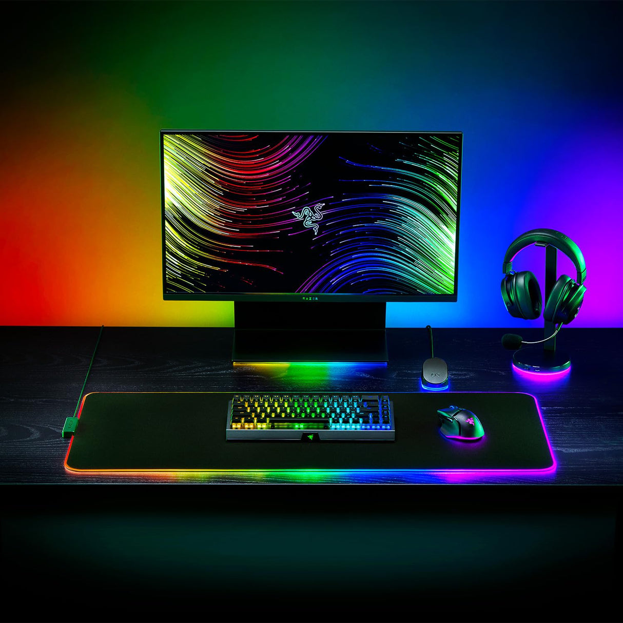 Razer Strider Chroma - Strider Chroma - Hybrid Mouse Mat with Chroma RGB