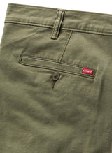 Levi's XX Std Tapered Chino B&t Pantalones, Noche de Oliva, 44W / 32L Hombres