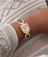GUESS Reloj Analógico para Mujer'S de Cuarzo con Correa en Acero Inoxidable GW0683L6