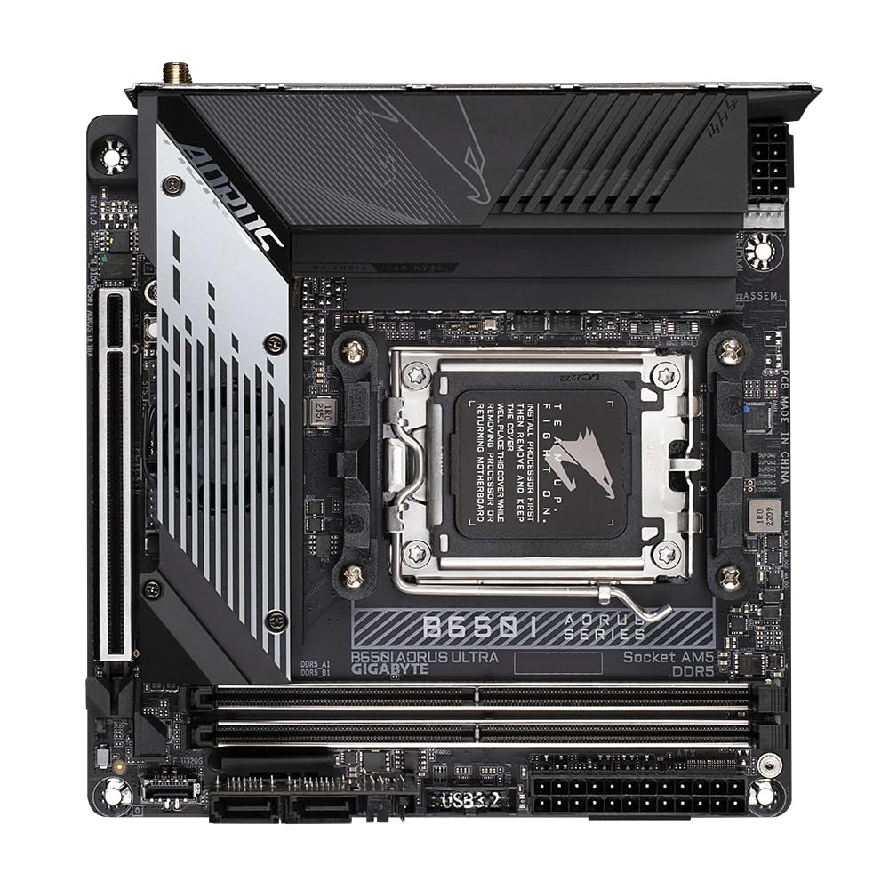 Gigabyte Placa Base B650I AORUS Ultra, Compatible con CPU AMD AM5, VRM Digital 8+2+1, DDR5 de hasta 6400 MHz (OC), 1 PCIe 5.0 + 2 PCIe 4.0 M.2, Wi-Fi 6E, LAN de 2.5 GbE, USB 3.2 Gen 2