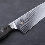 KAI Shun Nagare Cuchillo de chef con hoja de 20 cm - 72 capas de acero de Damasco VG 2 y VG 10 con núcleo dual - Mango de madera de Pakka gris-negro - Hecho a mano en Japón Cuchillo de cocina forjado