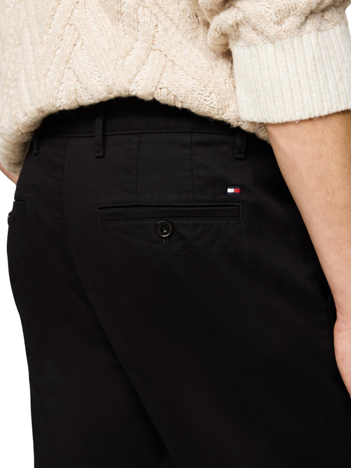 Tommy Hilfiger Chino Hombre Denton Chino Satin Straight Fit, Negro (Black), 31W/32L