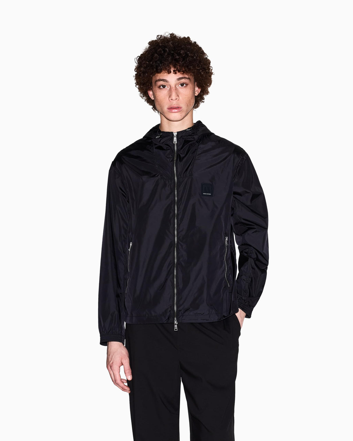 Armani Exchange Icon Project, Logo Embossed Patch Chaqueta, Negro, L Hombres