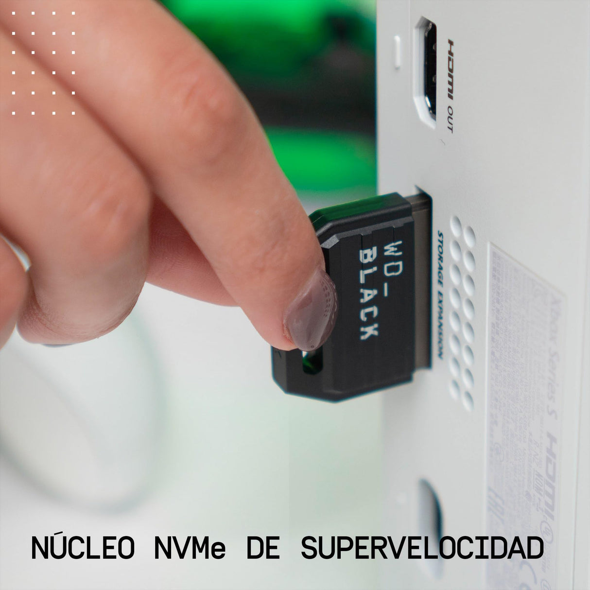 WD_BLACK C50 2 TB Tarjeta de expansión para Xbox (Compatible con la Serie X|S, Plug-and-Stay, Velocity Architecture, Reanudación rápida, Subscripción gratuia de 1 Mes de Xbox Game Pass) Black